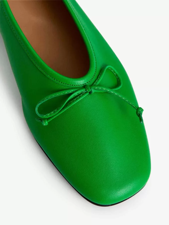 Ballerine in pelle Ballerine in pelle