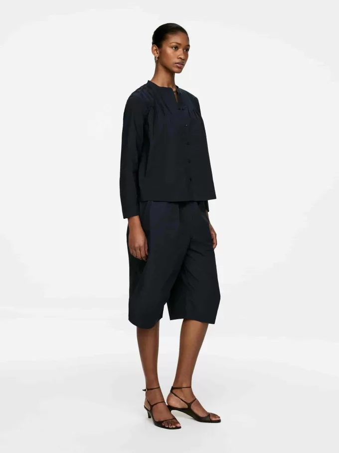 Camicetta con nervature Camicetta con nervature