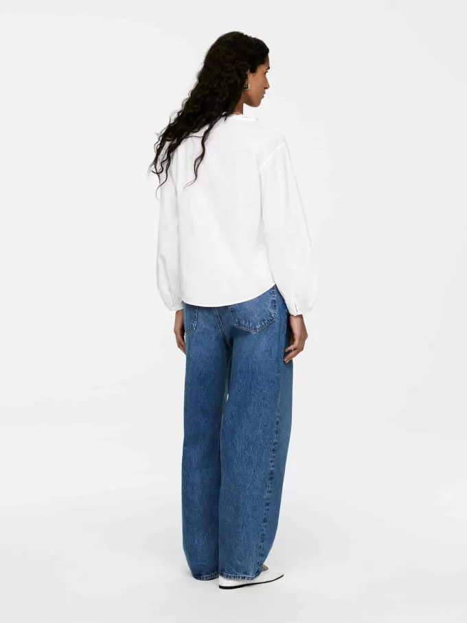 Camicetta con volant Camicetta con volant