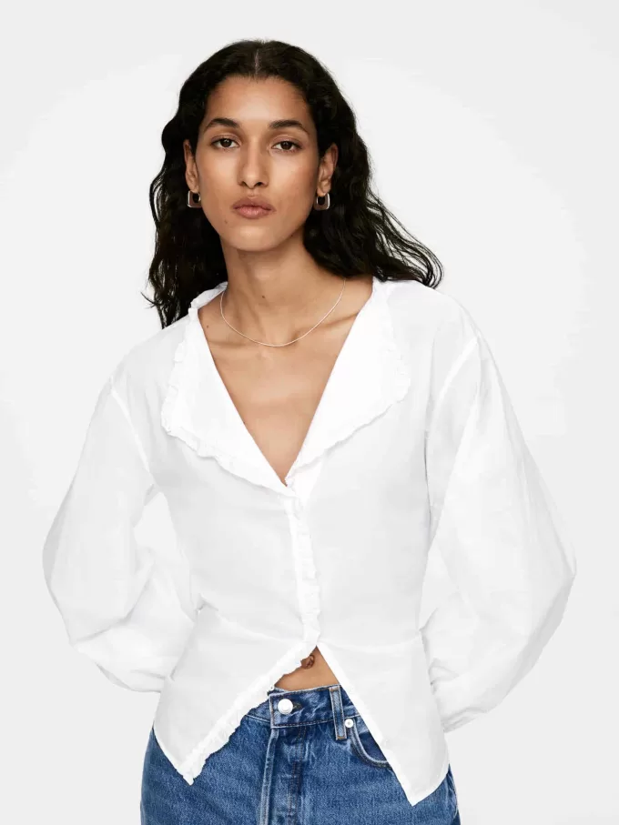 Camicetta con volant Camicetta con volant