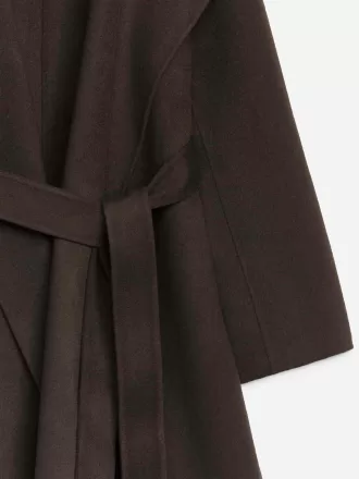 Cappotto con collo a scialle