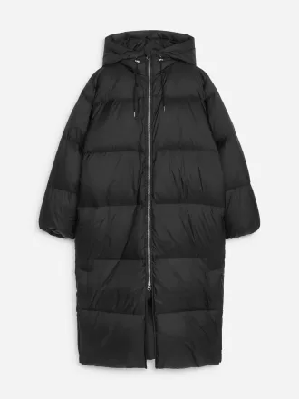 Cappotto lungo in piumino riciclato