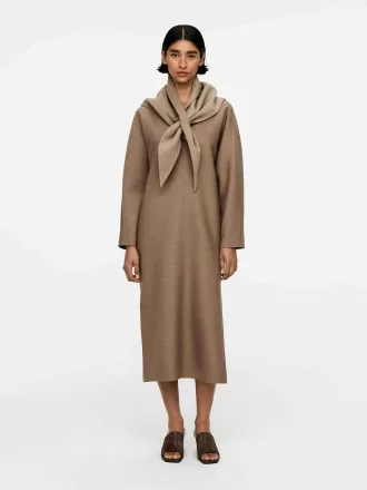 Sandali in pelle scamosciata con tacco medio